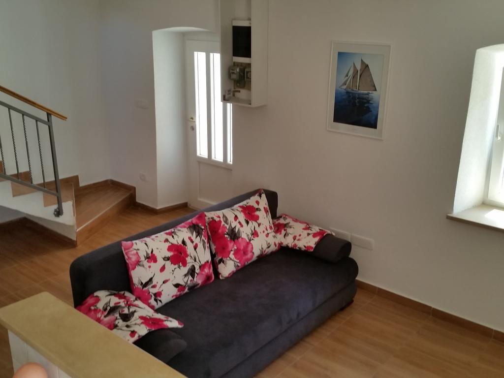 Holiday Home Casa Matilde Koromačno Kamer foto